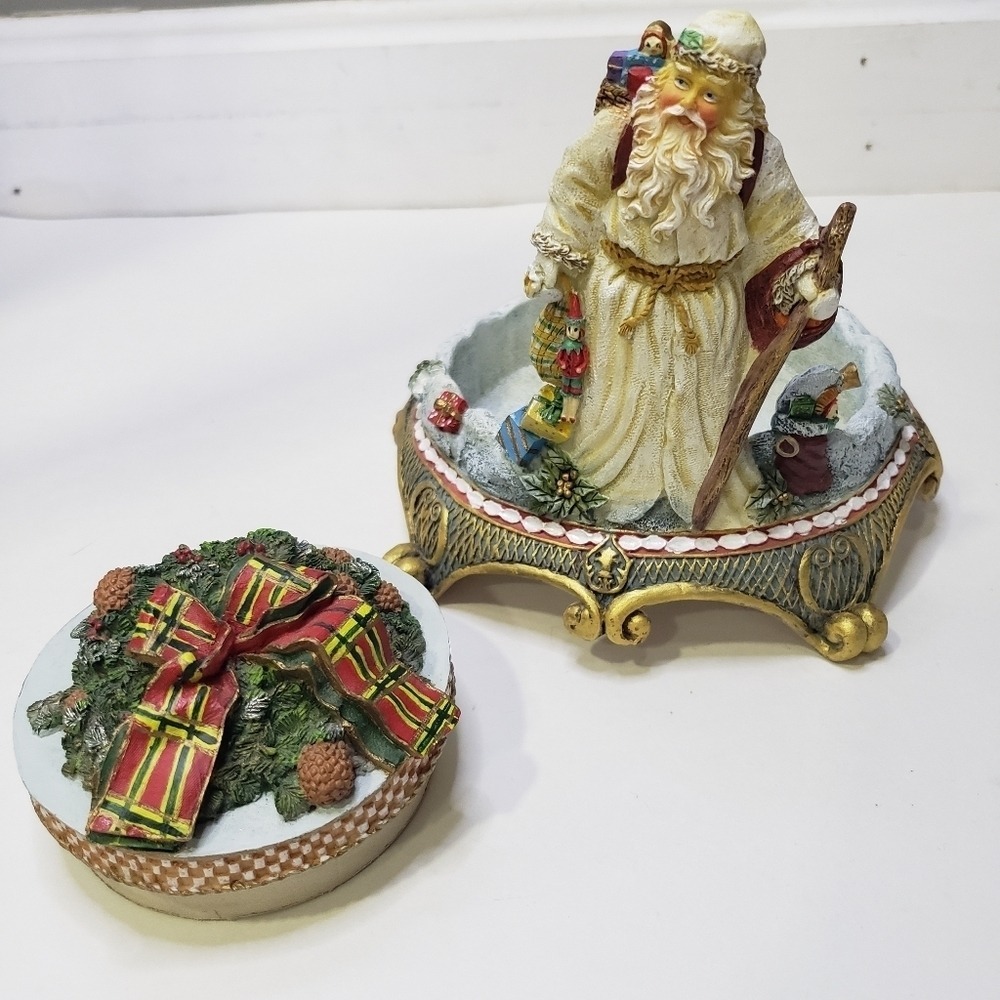 VTG Holiday by Kirklands Santa Claus Christmas Candle Jar Holder and Topper Set